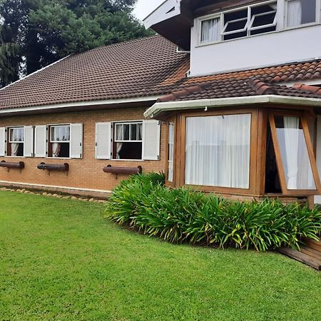 Cajueiro House Villa Campos do Jordao Bagian luar foto