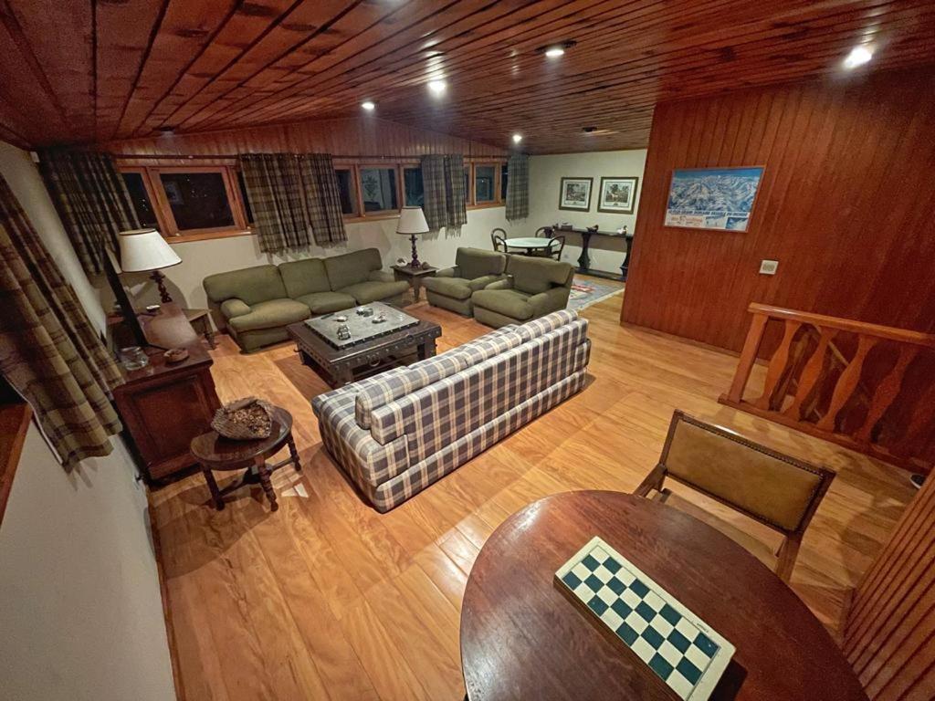 Cajueiro House Villa Campos do Jordao Bagian luar foto