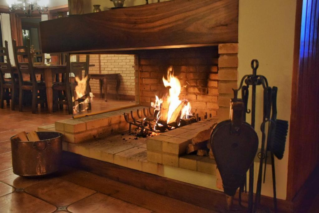 Cajueiro House Villa Campos do Jordao Bagian luar foto