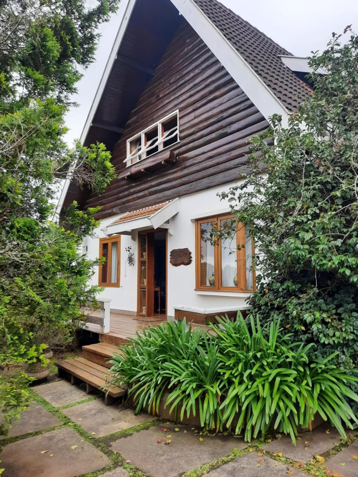 Cajueiro House Villa Campos do Jordao Bagian luar foto